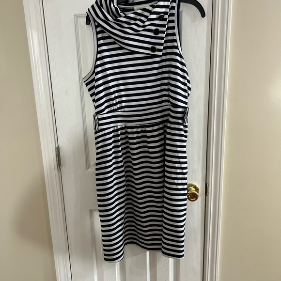 (D29) ModCloth/Monteau Navy & White Striped Coach Tour Dress - Picture 2 of 7